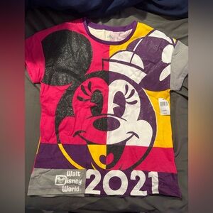 NWT WDW 2021 Minnie Mouse/Castle shirt